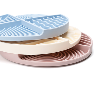 Four Season Slow Feeder Lick Mat | Henlo Pets