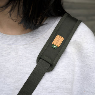 Charlie's Backyard Town Cordura Leash Black | Henlo Pets