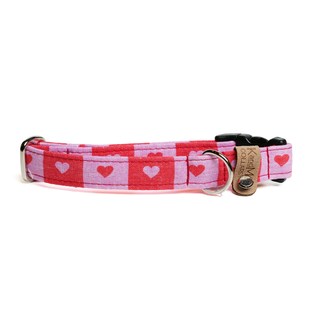 K and M Checkered Hearts Dog Collar | Henlo Pets