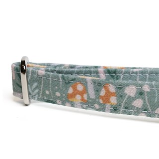K and M Woodland Mushrooms Dog Collar | Henlo Pets