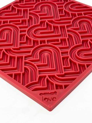 SodaPup Heart Design Love Square eMat Licking Mat | Henlo Pets