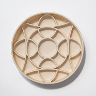 Dogged Circulo Slow Feeder Bowl - Buttercream | Henlo Pets