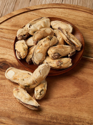 Zeal Wild Caught Naturals Green Lipped Mussels Dog Treats 50g | Henlo Pets