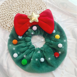 Christmas Pet Festive Wreath Headband - Henlo Pets