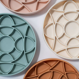 Dogged Circulo Slow Feeder Bowl - Buttercream | Henlo Pets