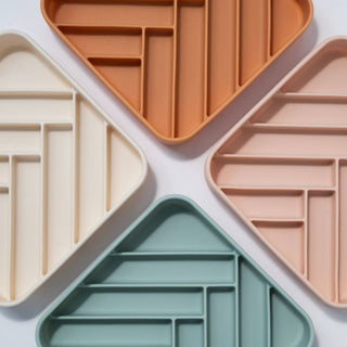 Dogged Chevron Slow Feeder Bowl - Buttercream | Henlo Pets