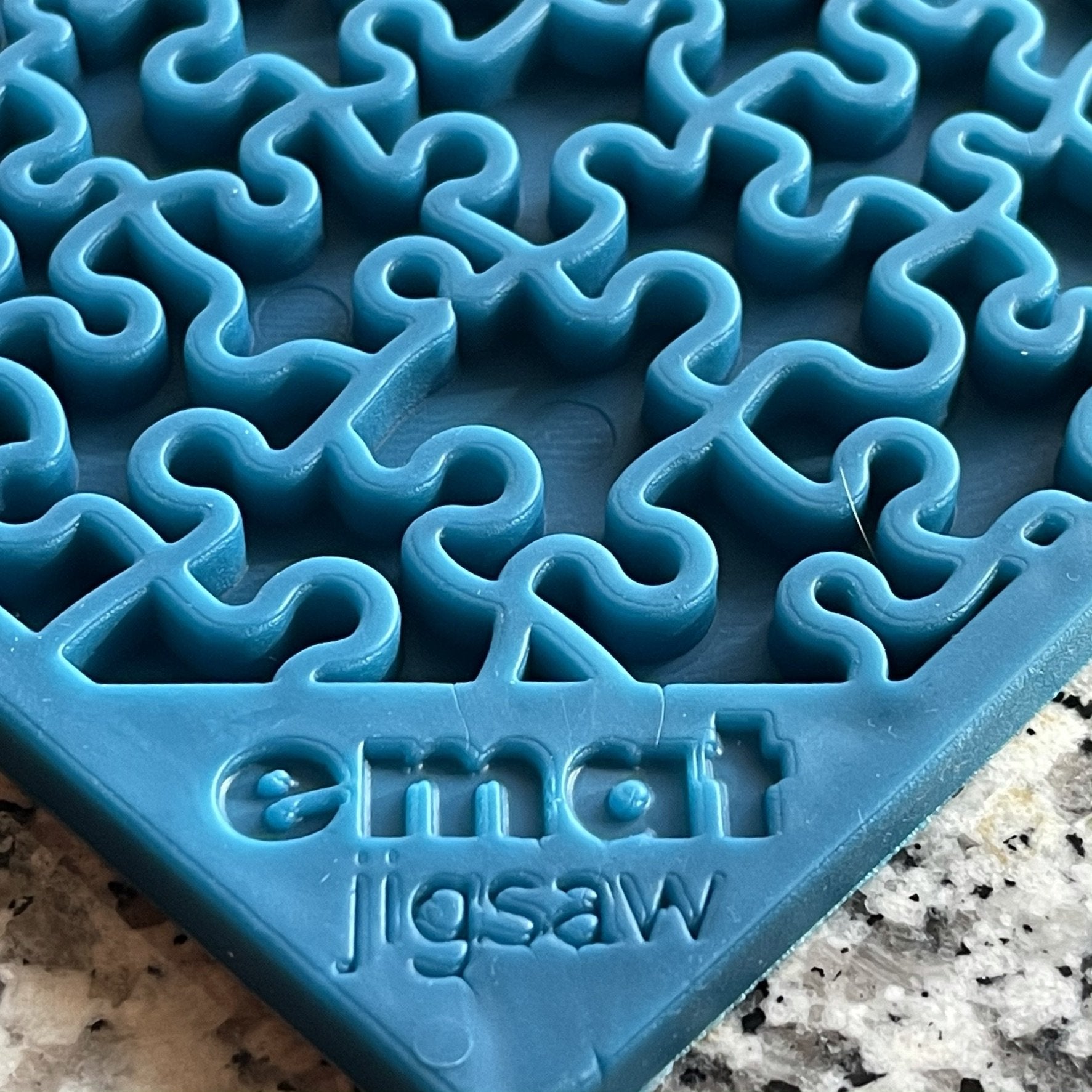 SodaPup - Jigsaw Square eMat Licking Mat Blue - Henlo Pets