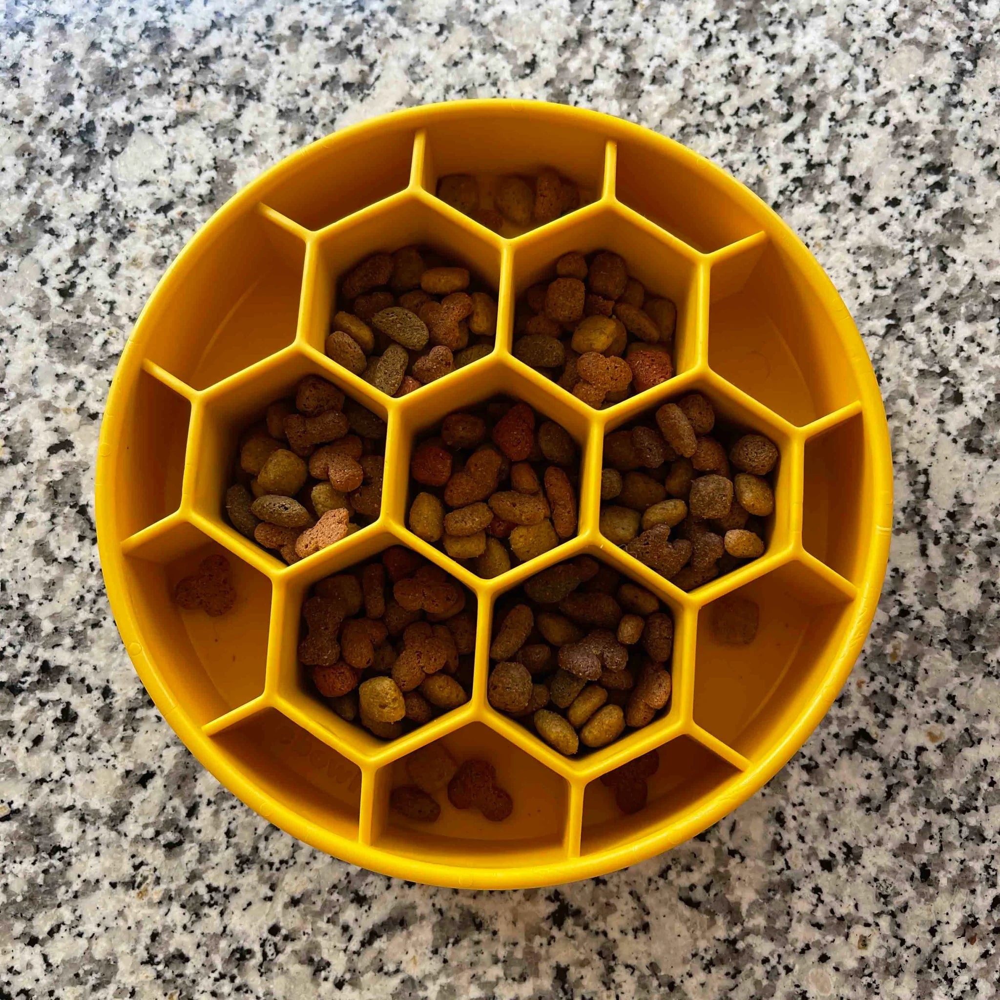 SodaPup - Honeycomb eBowl Slow Feeder - Henlo Pets